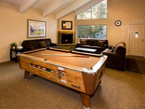 St Anton Wooded View 2-Bedroom Condos with Ski Lockers